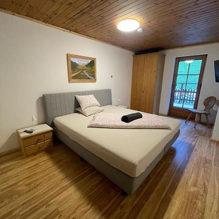 Upcycling Appartement Fischl - Nachhaltig Und Kreativ Wohnen Fuer Gross Und Klein เยนบาค ภายนอก รูปภาพ