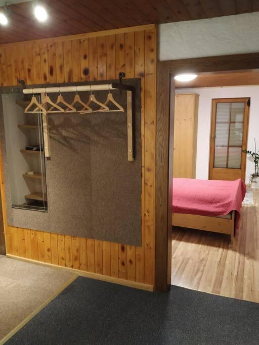 Upcycling Appartement Fischl - Nachhaltig Und Kreativ Wohnen Fuer Gross Und Klein เยนบาค ภายนอก รูปภาพ